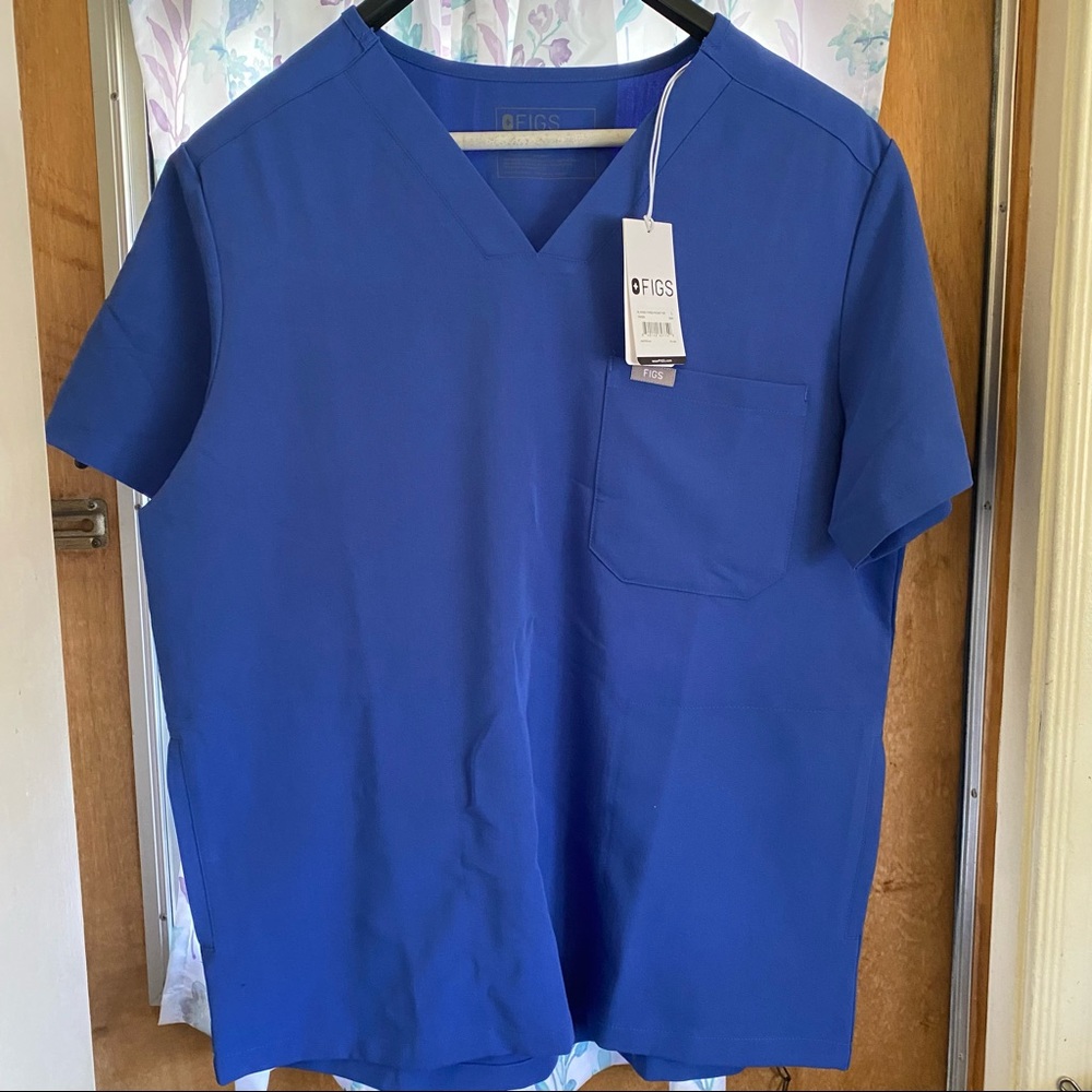 NWT Mens Figs Scrub Top in Denim color